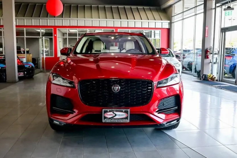 2022 Jaguar F-PACE P250 S photo 1