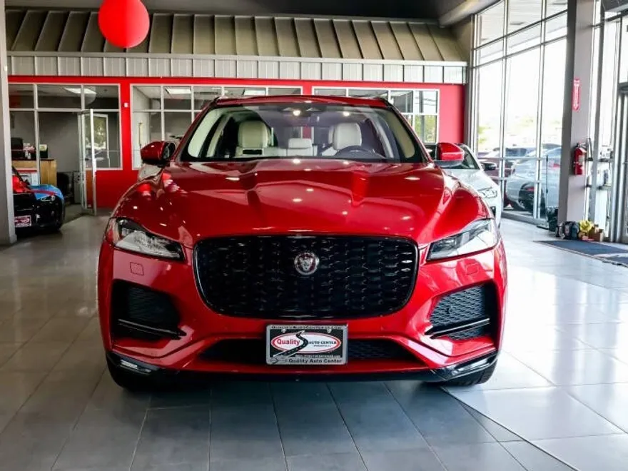 2022 Jaguar F-PACE P250 S photo 1