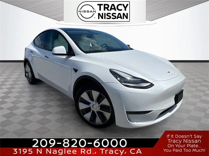 2022 Tesla Model Y Long Range photo 1