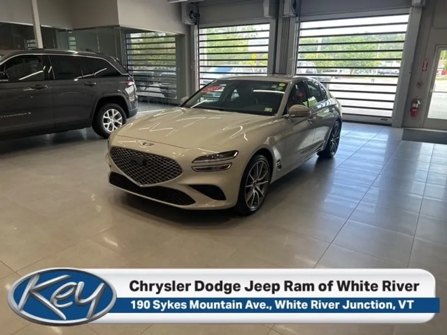 2025 Genesis G70 2.5T photo 1