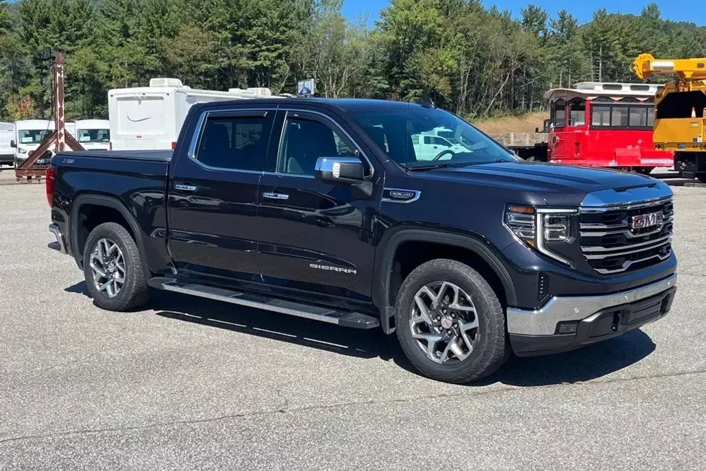 2023 Gmc Sierra 1500 SLT photo 1