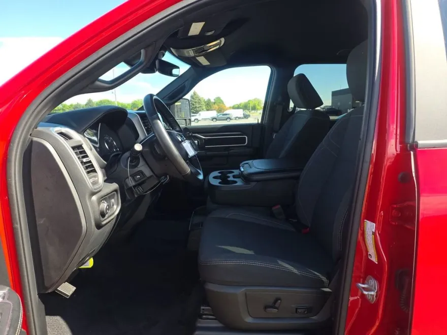 2024 Ram 2500 Big Horn photo 1