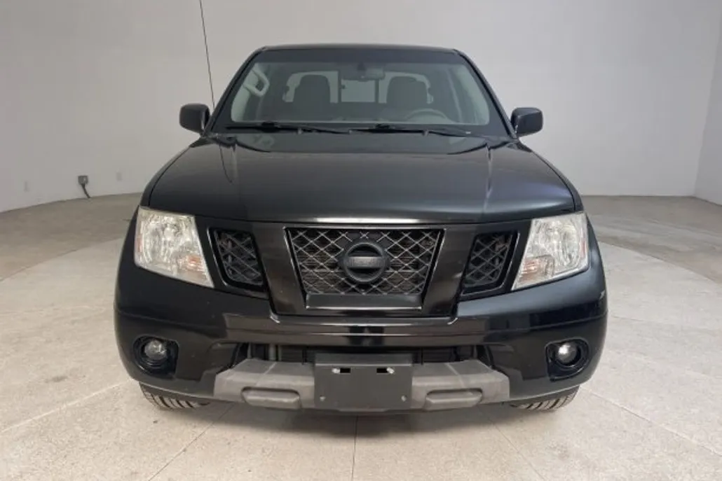 2020 Nissan Frontier SV photo 1
