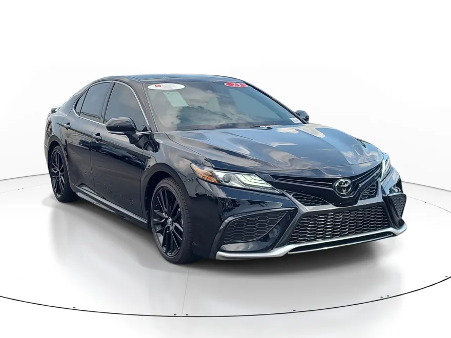 2023 Toyota Camry XSE V6 photo 1