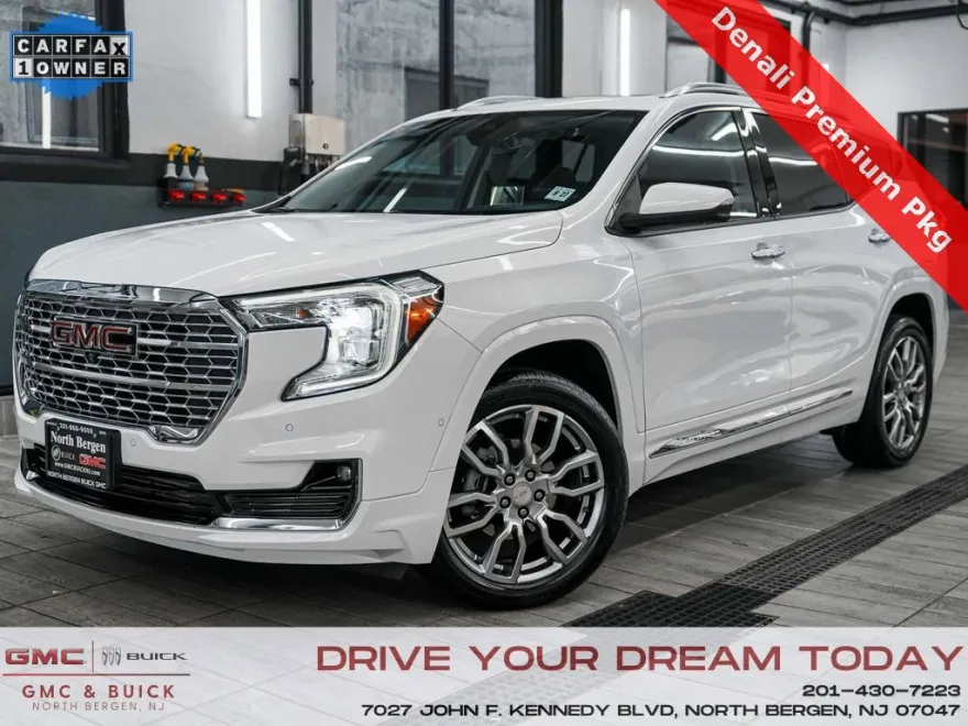 2022 Gmc Terrain Denali photo 1