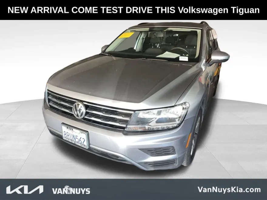 2020 Volkswagen Tiguan S photo 1