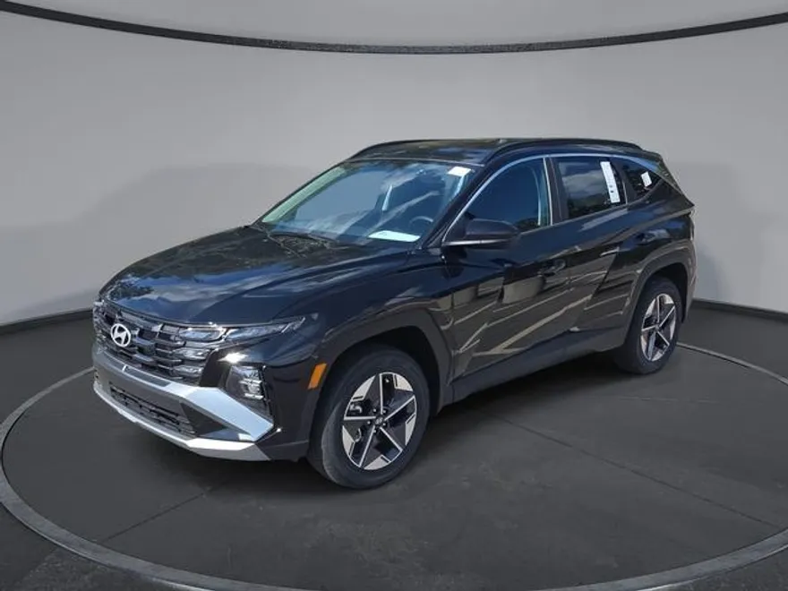 2025 Hyundai Tucson SEL photo 1