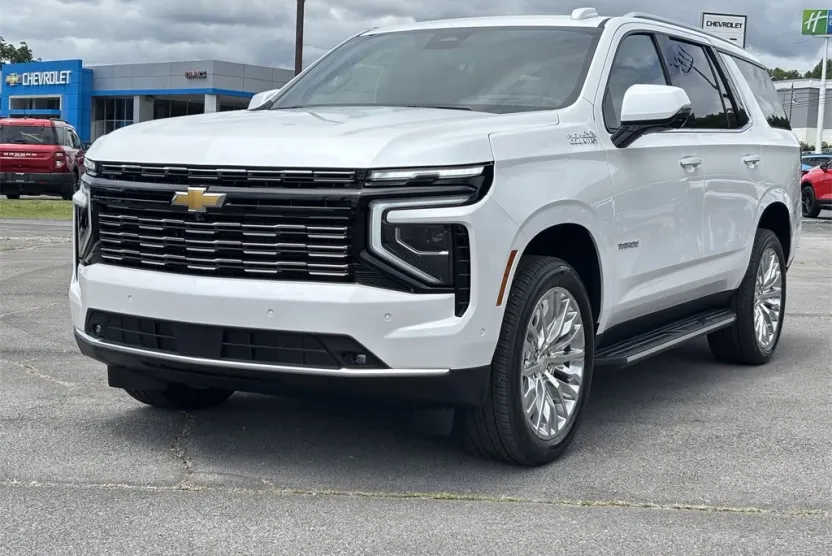 2025 Chevrolet Tahoe High Country photo 1
