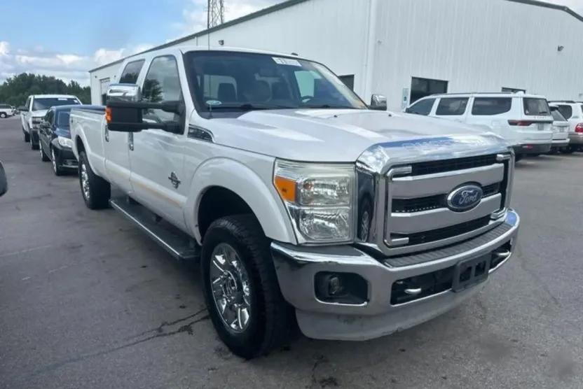 2013 Ford F-250 photo 1