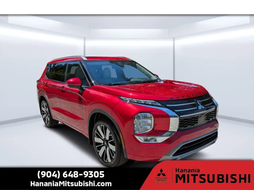 2025 Mitsubishi Outlander SEL photo 1