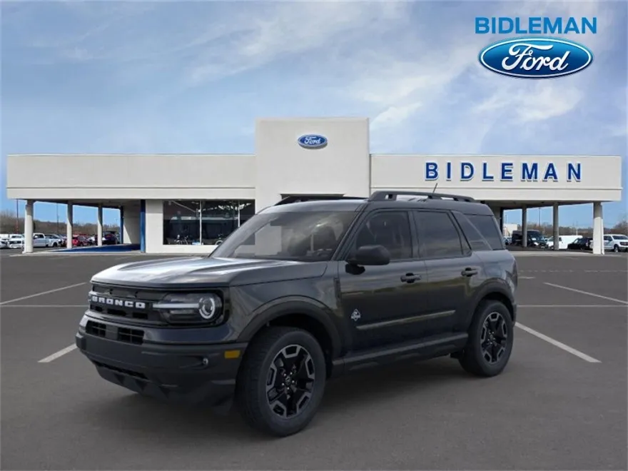 2024 Ford Bronco Sport Outer Banks photo 1