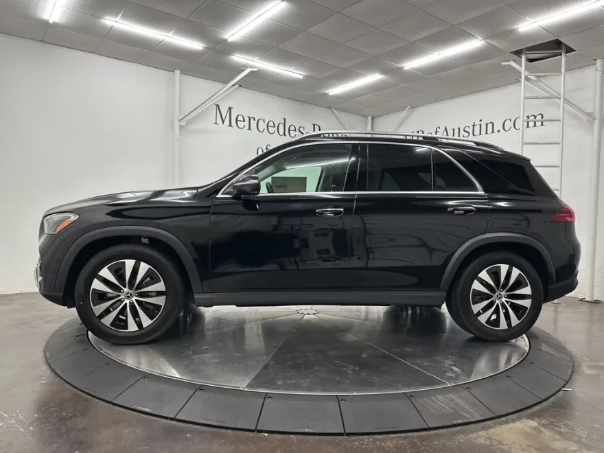 2025 Mercedes Benz GLE 350 4MATIC photo 1
