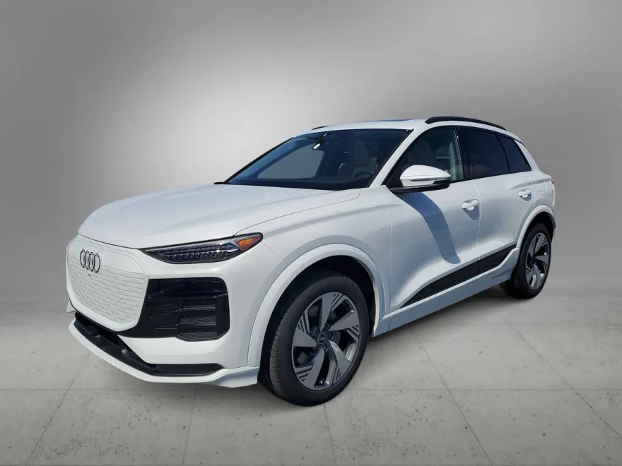 2025 Audi Q6 E-tron Premium Plus photo 1
