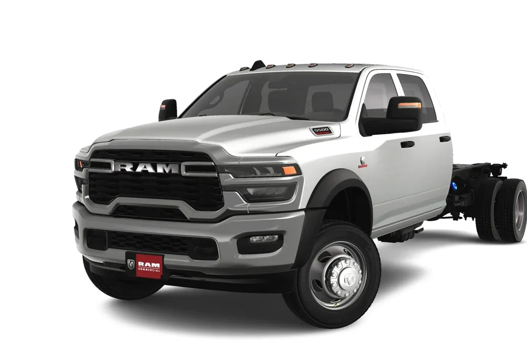 2025 Ram 5500 Tradesman photo 1