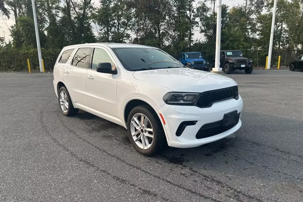 2023 Dodge Durango GT photo 1