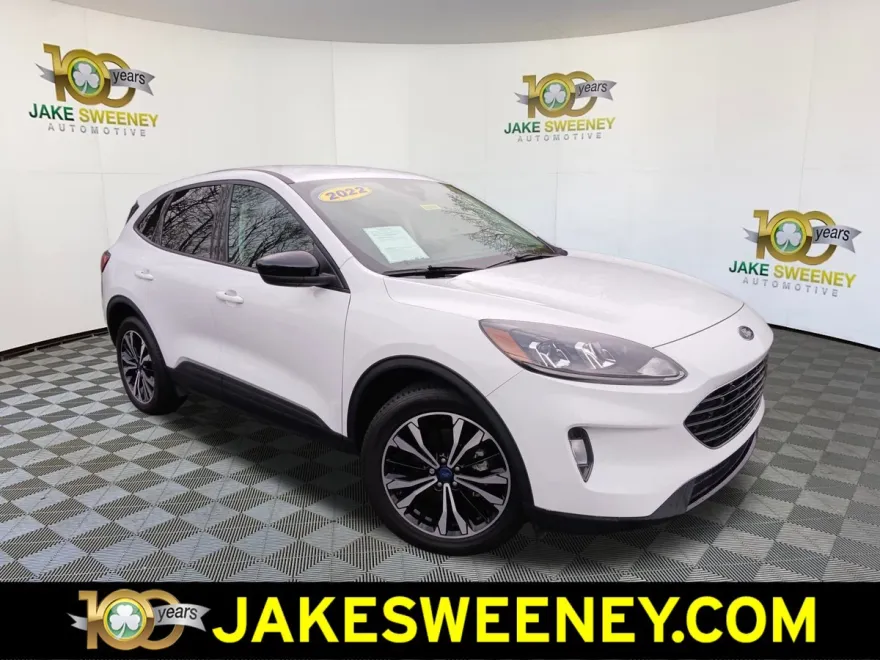 2022 Ford Escape SEL photo 1