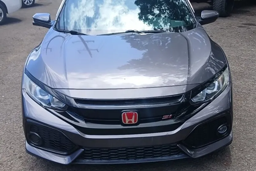 2017 Honda Civic Si photo 1