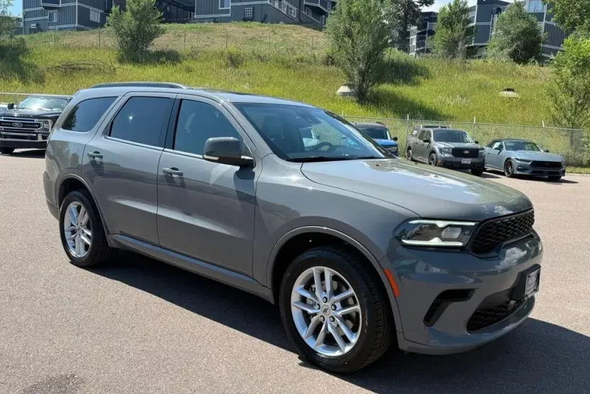 2022 Dodge Durango GT Plus photo 1
