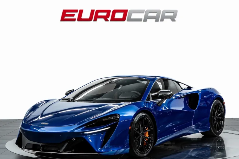 2023 Mclaren ARTURA photo 1
