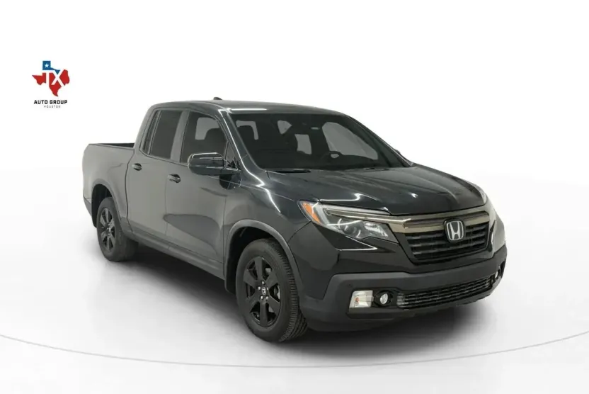 2017 Honda Ridgeline Black Edition photo 1