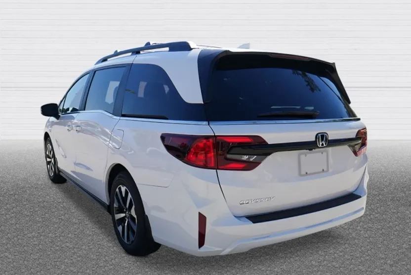 2026 Honda Odyssey EX-L photo 1