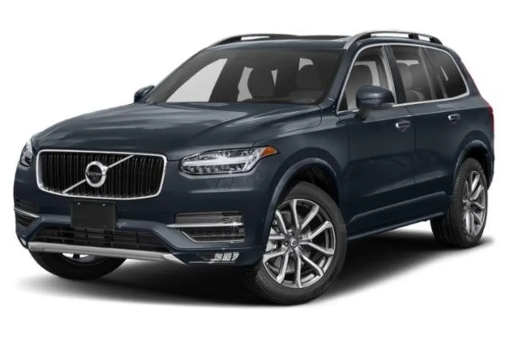 2019 Volvo XC90 T6 Momentum photo 1