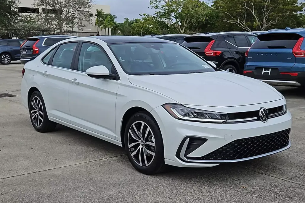 2025 Volkswagen Jetta 1.5T SE photo 1