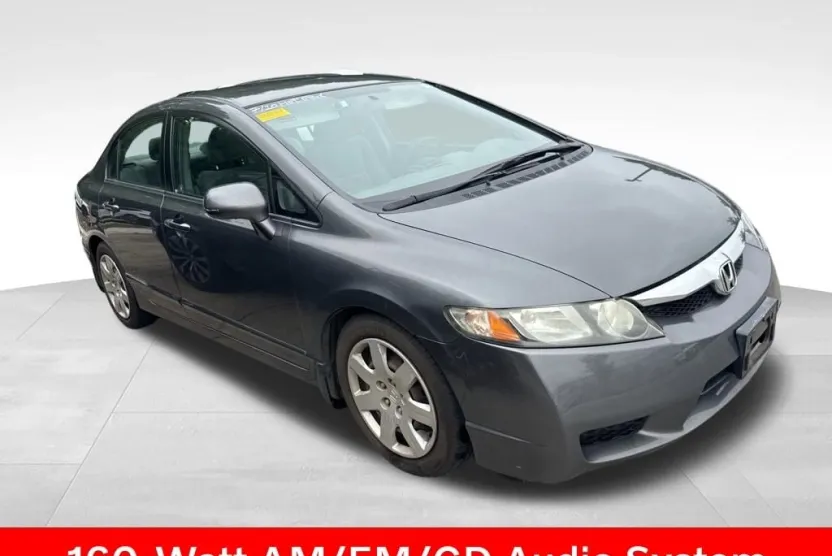 2010 Honda Civic LX photo 1