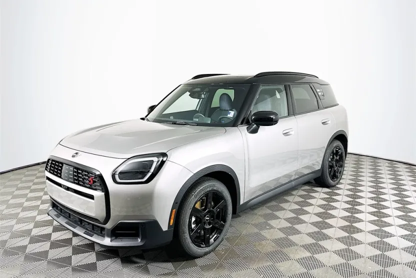 2026 Mini Countryman S ALL4 photo 1