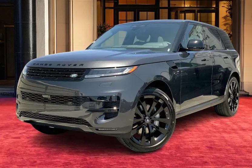 2025 Land Rover Range Rover Sport SE photo 1