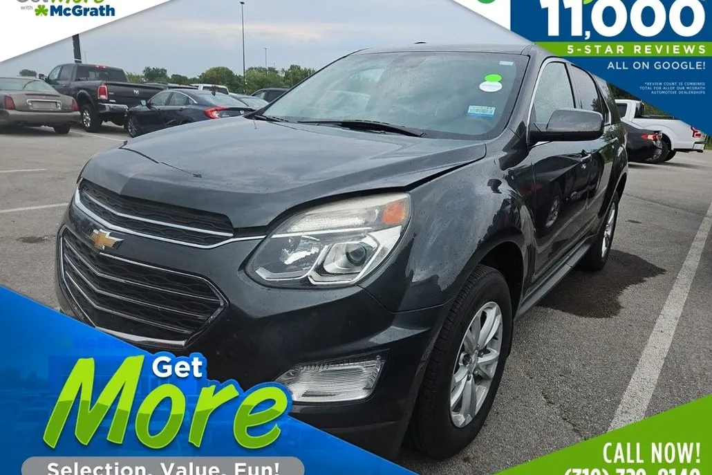 2017 Chevrolet Equinox LT photo 1