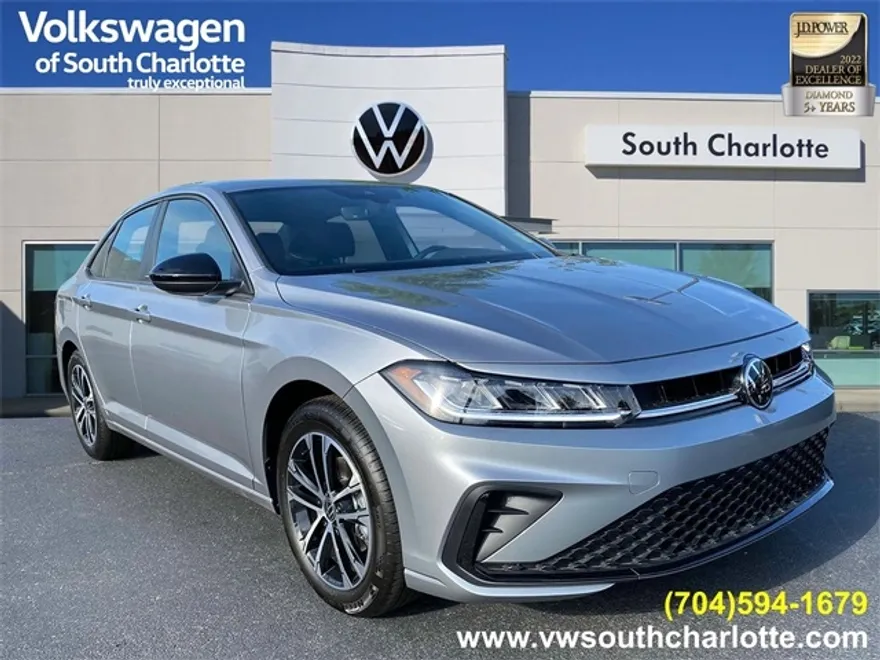 2025 Volkswagen Jetta 1.5T Sport photo 1