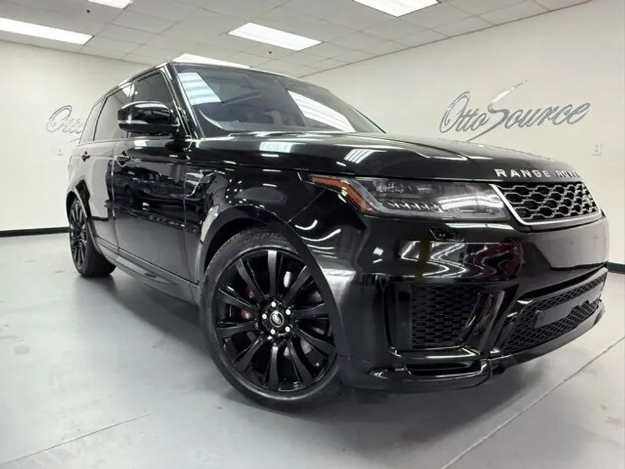 2020 Land Rover Range Rover SE photo 1