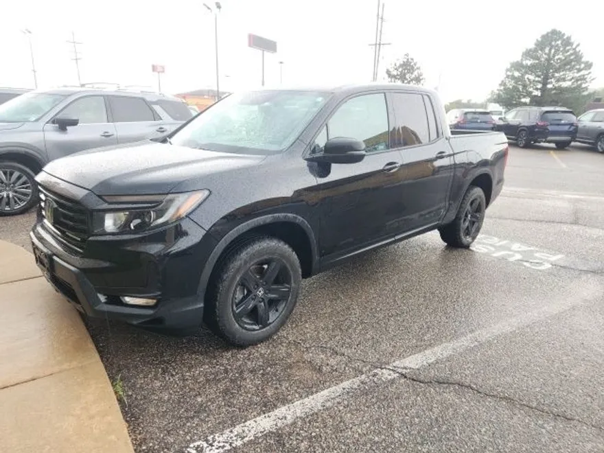 2023 Honda Ridgeline Black Edition photo 1