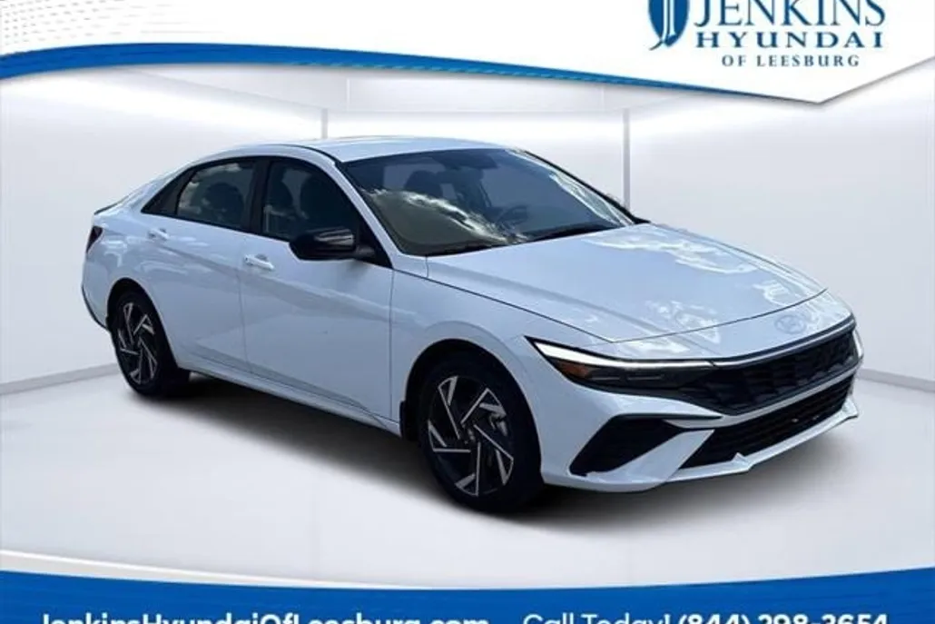2025 Hyundai Elantra Hybrid SEL Sport photo 1