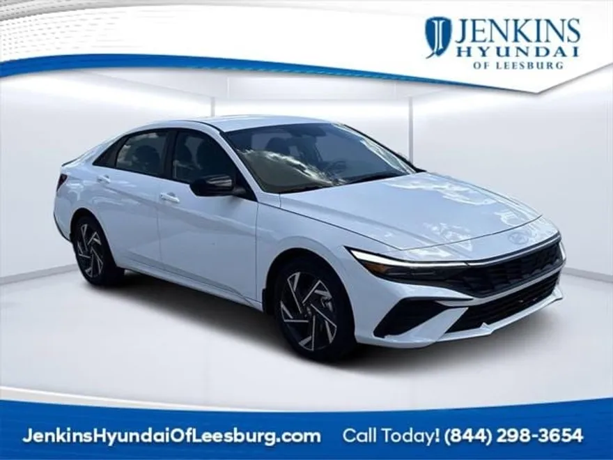 2025 Hyundai Elantra Hybrid SEL Sport photo 1