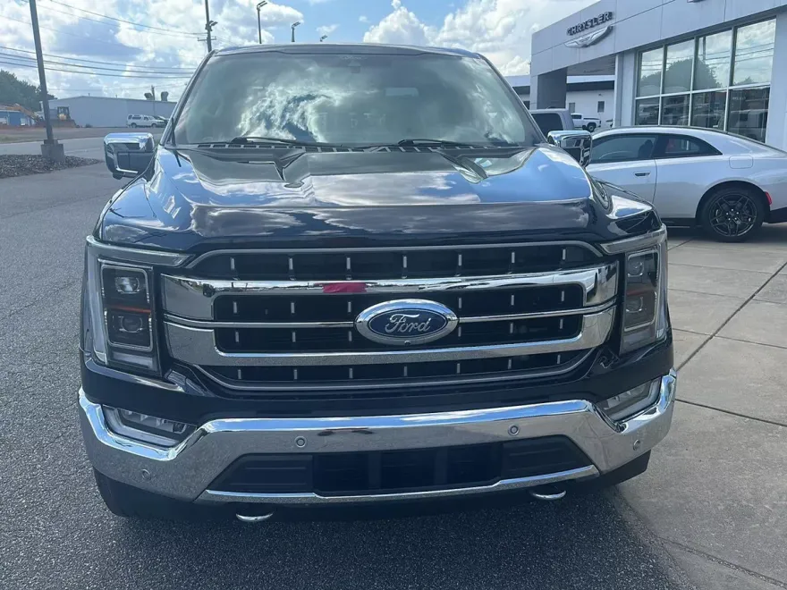 2022 Ford F-150 Lariat photo 1