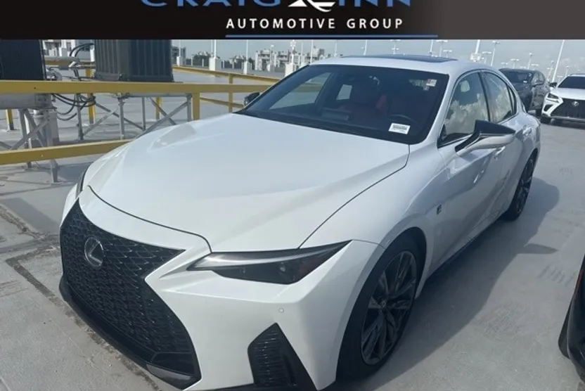 2023 Lexus IS 350 F SPORT photo 1
