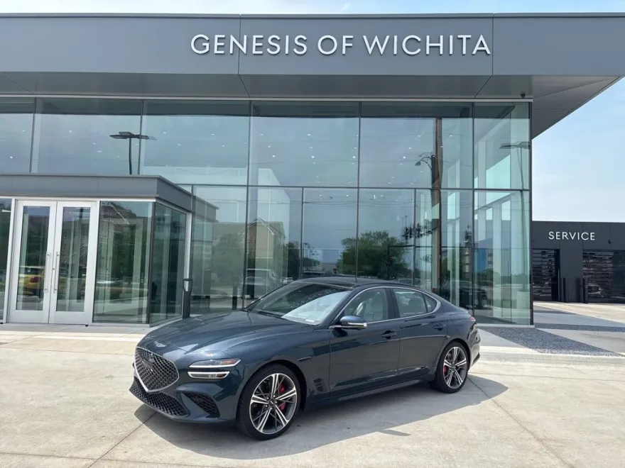 2025 Genesis G70 3.3T Sport Advanced photo 1
