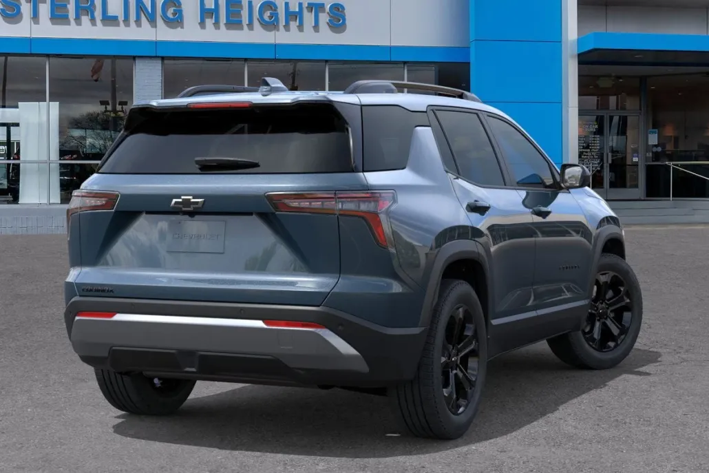 2026 Chevrolet Equinox LT photo 1