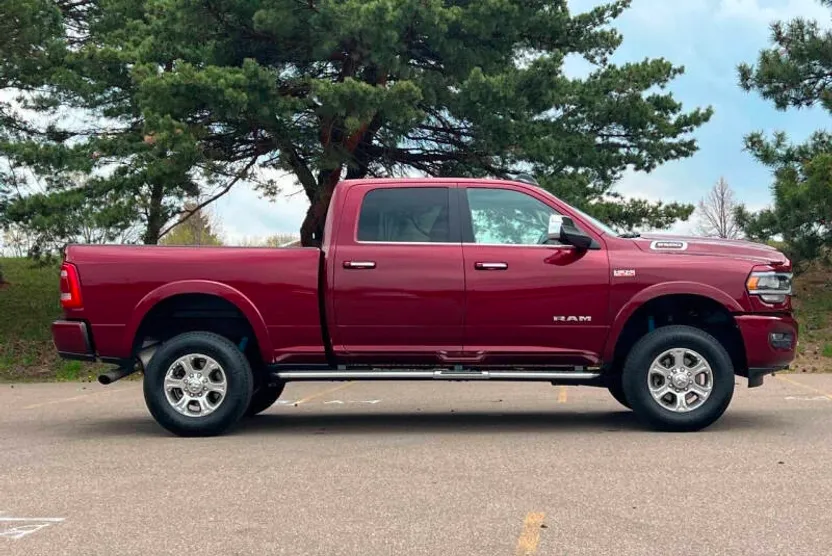 2022 Ram 2500 Laramie photo 1