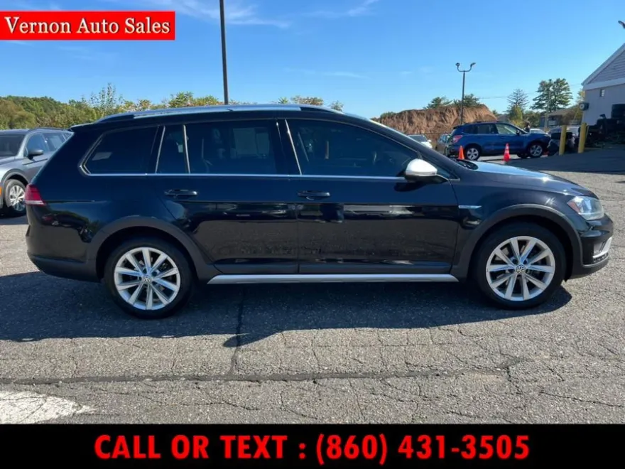 2018 Volkswagen Golf Alltrack 1.8T S photo 1