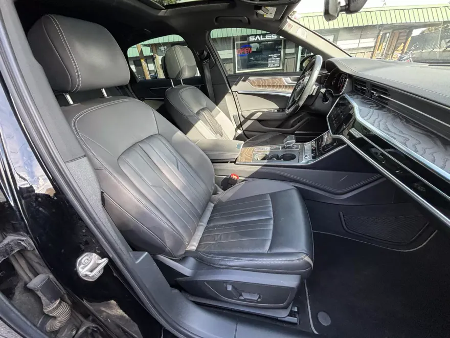 2019 Audi A6 3.0 TFSI Premium Plus Quattro photo 1