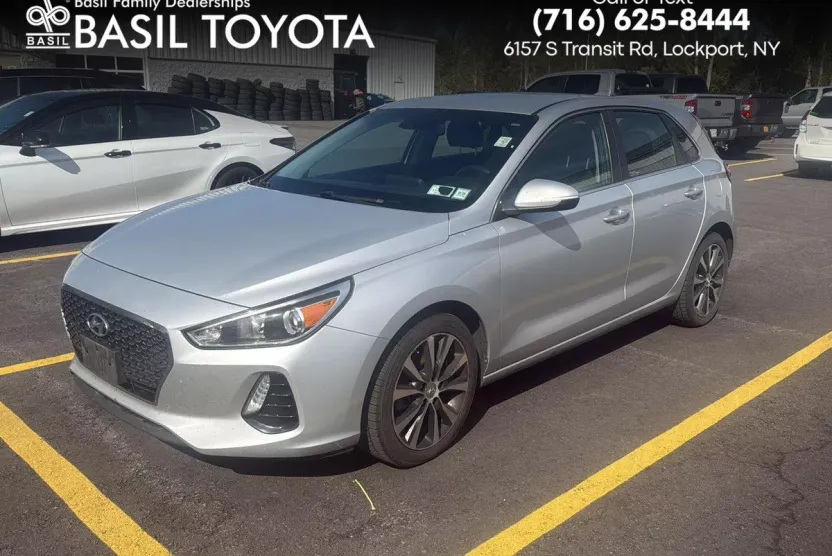 2018 Hyundai Elantra GT photo 1