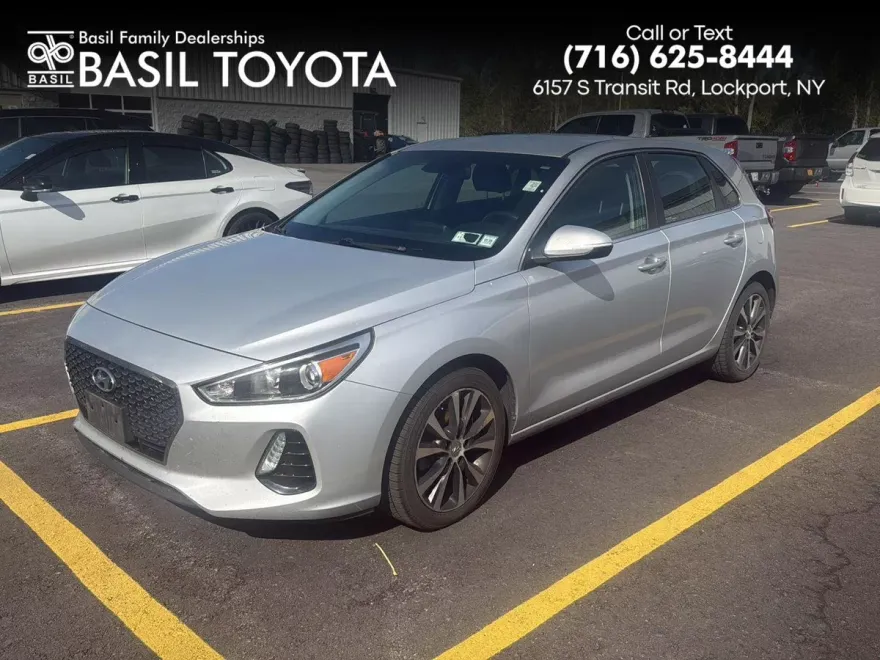 2018 Hyundai Elantra GT photo 1