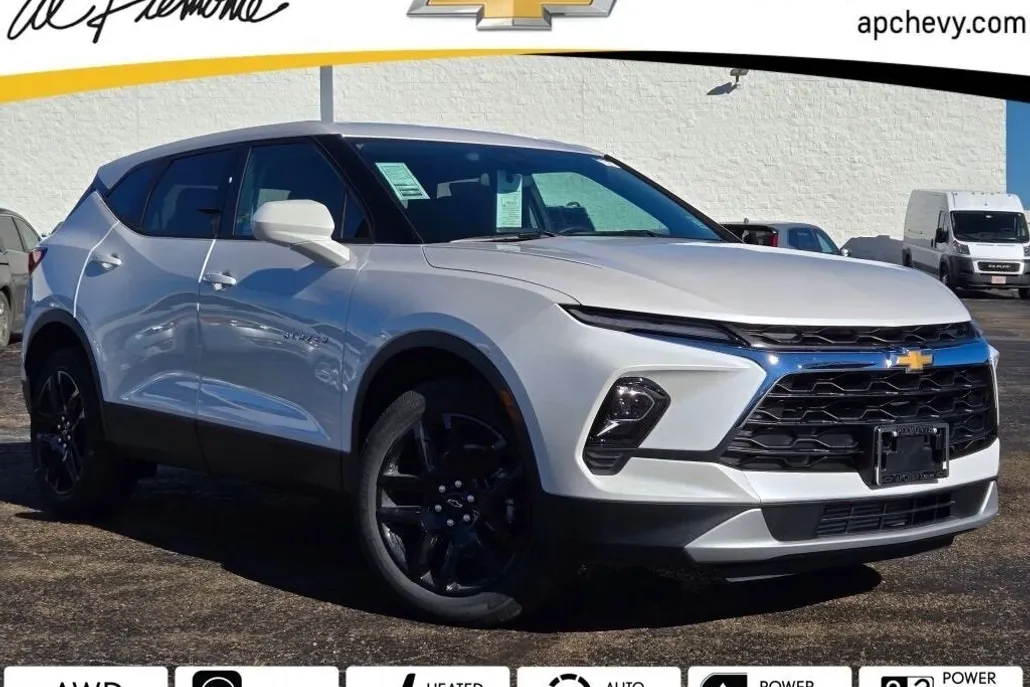 2025 Chevrolet Blazer 2LT photo 1