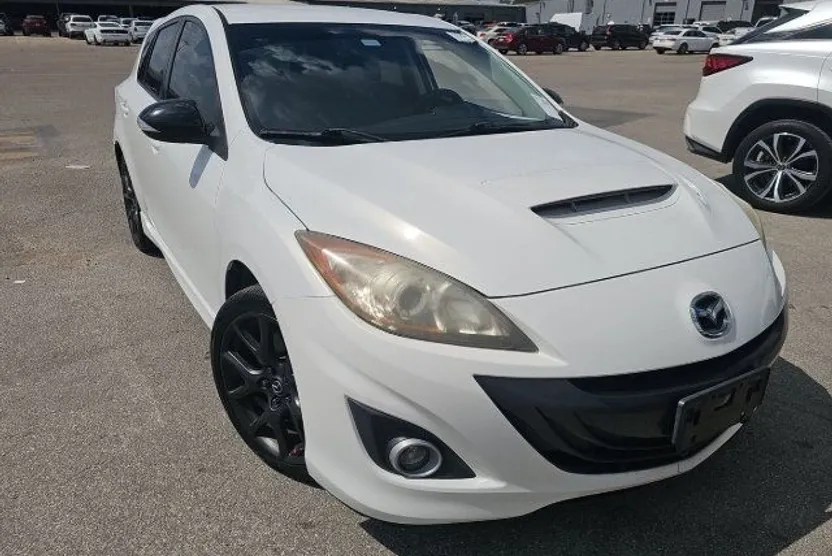2013 Mazda Mazda3 Touring photo 1