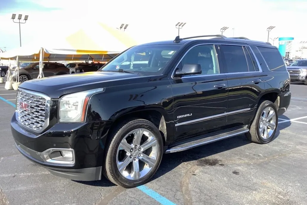 2020 Gmc Yukon Denali photo 1