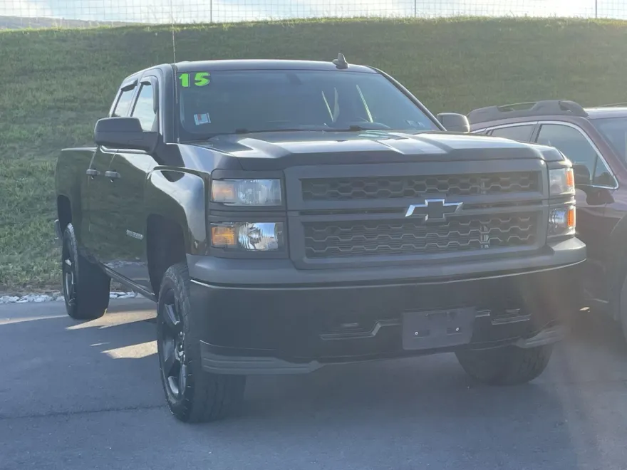 2015 Chevrolet Silverado 1500 photo 1