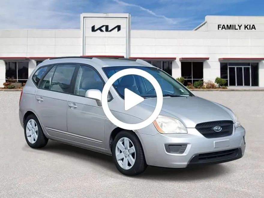 2007 Kia Rondo LX photo 1